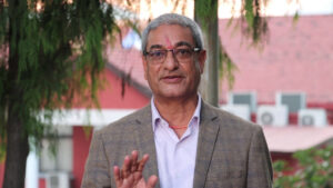 सरकार परिवर्तनको कुरा निरर्थक र भ्रमपूर्णः गृहमन्त्री लेखक