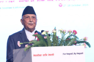 प्रचण्डलाई ओलीको जवाफः हतियार कसरी बिसाउन लगाउने हामीलाई थाहा छ