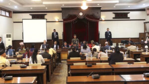एमालेका सांसदहरुले आधा महिनाको तलव सुविधा सरकारी राहत कोषमा जम्मा गर्ने