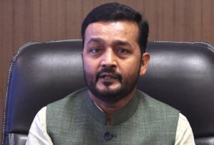 मेलम्ची पानीको अवरोध खुलाउन मेलम्चीवासीकै घरमा पुगेर अनुरोध गर्छुः खानेपानीमन्त्री यादव