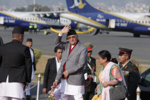 प्रधानमन्त्री ओली स्वदेश फिर्ता (तस्बिरहरु)