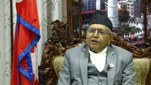 महत्वको हिसावले र प्राविधिक कुराहरुमा ठूला दलहरुको भुमिका ठूलै हुन्छ साना दलहरुको भुमिका सानै हुन्छ तर मैले विभेद गरेको छैन