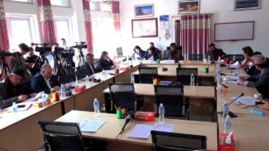नेपाली राहदानीको स्तर कमजोर हुँदा देशको वैश्विक छवि र इज्जतमाथि प्रश्न उठ्योः सांसदहरु