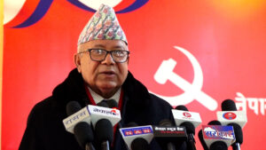 अध्यादेश हामीले रोकेका हौँः माधव नेपाल