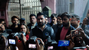 चितवन जिल्ला अदालतबाट धेरौटीमा छुटेपछि रविः चितवनबाट परिवर्तनको लडाईं शुरु भएको छ