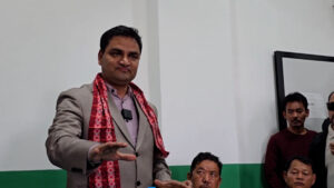 सय रुपैयाँको रिचार्ज किन्दा ५० पैसा बीमा कोषमा जाने व्यवस्था गर्नुपर्छः स्वास्थ्यमन्त्री पौडेल