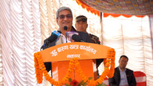 गणतन्त्रको विकल्प खोज्नुपर्छ भन्ने गलत भाष्य निर्माण गर्न खोजियोः गृहमन्त्री
