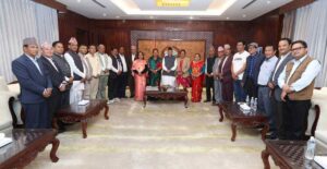 विद्या भण्डारीले पार्टी अध्यक्षमा आँखा गाडेकाले सदस्यता खारेज गरियोः ओली