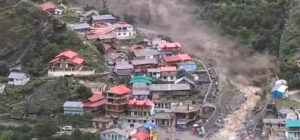 भारतको उत्तराखण्डको बाढीमा फसेका १३ जना नेपालीको उद्धार