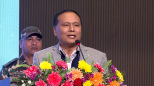 देश निर्वाचनमय बनेको छ, तोकिएकै समयमा निर्वाचन हुन्छः मन्त्री घिसिङ
