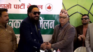 कुलमानको ‘उज्यालो नेपाल पार्टी’ र अभियन्ता सुनारको ‘हाम्रो नेपाल पार्टी’ले एउटै चुनाव चिन्हमा निर्वाचन लड्ने