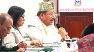 निर्वाचन आयोगले दलहरुलाई भन्योः ‘शान्तीपूर्ण ढंगले निर्वाचन सम्पन्न गर्ने दायित्व दलहरूको पनि हो, सरकारमाथि शंका नगर्नुहोस्’