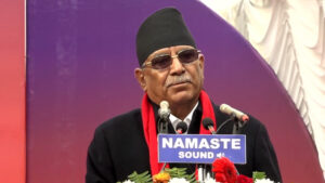 खुला मञ्च खुला गरियोस्ः प्रचण्ड