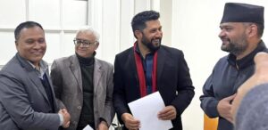 रास्वापासँगको एकता असहज भएको कुलमानको स्वीकारोक्ति,संवादको प्रयास भने जारी