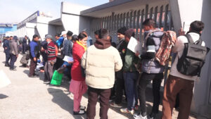 म्यादी प्रहरीमा भर्ना हुन युवाको लाइन