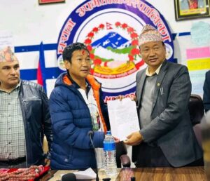 धरान उपमहानगरपालिका प्रमुख हर्क साम्पाङले दिए राजीनामा