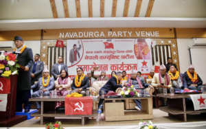 अमीर बाबु गुरुङ्ग सहित जिल्ला अध्यक्ष खड्का नेकपामा