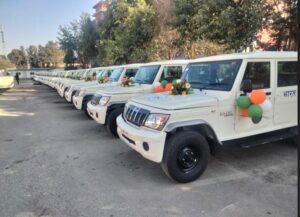 भारतद्वारा नेपाल सरकारलाई पहिलो चरणमा आज ६१ वटा गाडी हस्तान्तरण