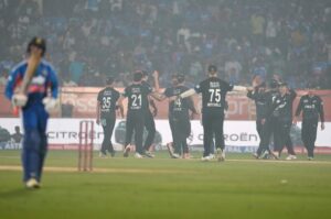 टी–२० शृंखलाको चौथो खेलमा न्यूजिल्याण्डले भारतलाई ५० रनले हरायो