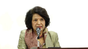 यथास्थितिमा स्वास्थ्य बीमा कार्यक्रम चल्न सक्दैनः स्वास्थ्यमन्त्री गौतम