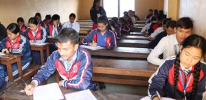 एसईईको पहिलो दिनबाटै थालियो उत्तरपुस्तिका परीक्षण