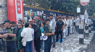 कांग्रेसको नयाँ नेतृत्व चयनका लागि मतदान जारी